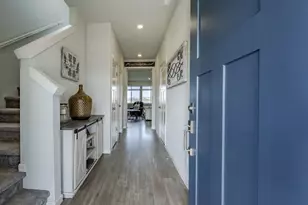 1451 Gladiola Dr, Junction City, OR 97448 - Photo 6