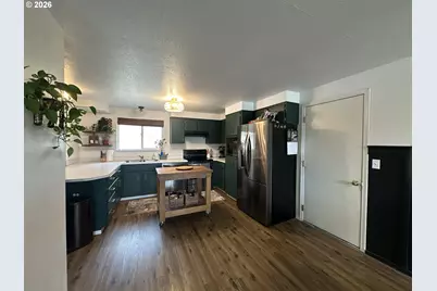 120 Valley View Dr, John Day, OR 97845 - Photo 4