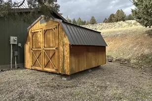 120 Valley View Dr, John Day, OR 97845 - Photo 34