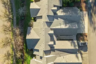 2437 NW Logan St, Camas, WA 98607 - Photo 30