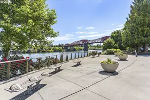 1310 NW Naito Parkway, Portland, OR 97209 - Photo 4