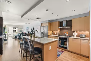 1310 NW Naito Parkway, Portland, OR 97209 - Photo 4