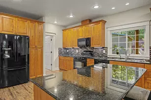 64100 E Relton Ln, Brightwood, OR 97011 - Photo 6