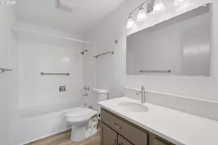 1100 N Meridian St, Newberg, OR 97132 - Photo 32