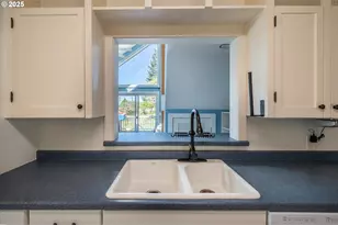 2318 Liberty St, North Bend, OR 97459 - Photo 20