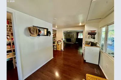 13904 Stagecoach Rd, Swisshome, OR 97480 - Photo 8