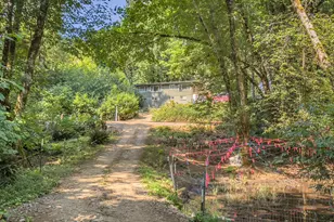 13904 Stagecoach Rd, Swisshome, OR 97480 - Photo 34