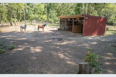 13904 Stagecoach Rd, Swisshome, OR 97480 - Photo 36