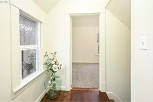 119 NE Kingwood Dr, McMinnville, OR 97128 - Photo 28