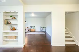 119 NE Kingwood Dr, McMinnville, OR 97128 - Photo 12