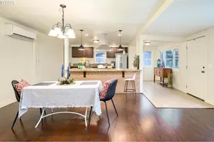 119 NE Kingwood Dr, McMinnville, OR 97128 - Photo 10