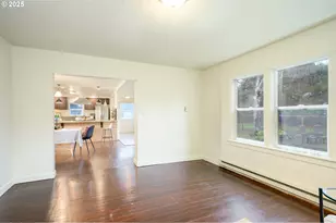 119 NE Kingwood Dr, McMinnville, OR 97128 - Photo 14