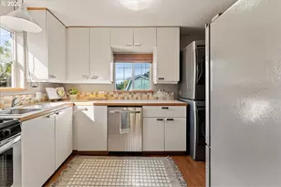 7303 SE Sherman St, Portland, OR 97215 - Photo 26
