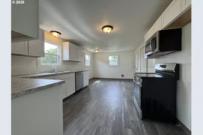 289 28th Ave, Longview, WA 98632 - Photo 4