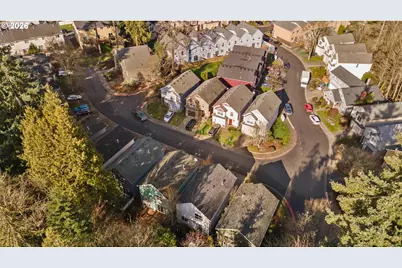 19738 SW Ashcroft Ln, Aloha, OR 97003 - Photo 34