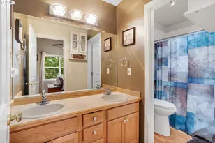 19738 SW Ashcroft Ln, Aloha, OR 97003 - Photo 18