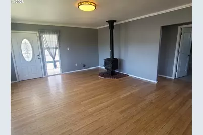 1010 N Lake Rd, Lakeside, OR 97449 - Photo 8