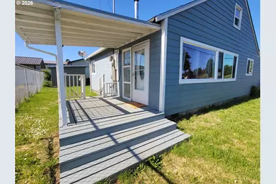 1010 N Lake Rd, Lakeside, OR 97449 - Photo 2