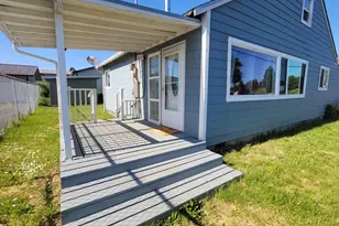 1010 N Lake Rd, Lakeside, OR 97449 - Photo 2