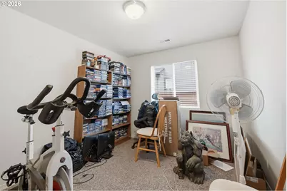 3692 Phantom Way, Eugene, OR 97401 - Photo 16