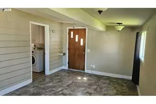 302 SE 2nd St, Enterprise, OR 97828 - Photo 12