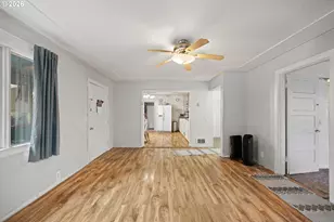 1589 Seagate Ave, Coos Bay, OR 97420 - Photo 10