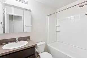 902 S View Dr, Molalla, OR 97038 - Photo 20