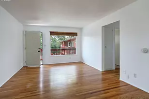 2937 SE Waverleigh Blvd, Portland, OR 97202 - Photo 4