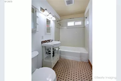 2937 SE Waverleigh Blvd #6, Portland, OR 97202 - Photo 10