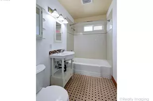 2937 SE Waverleigh Blvd, Portland, OR 97202 - Photo 10