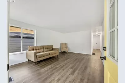 1208 Alameda Ave, Astoria, OR 97103 - Photo 4