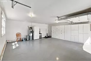 27927 Pine View Rd, Brownsville, OR 97327 - Photo 24