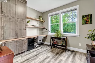 19503 SE Kay St, Milwaukie, OR 97267 - Photo 6