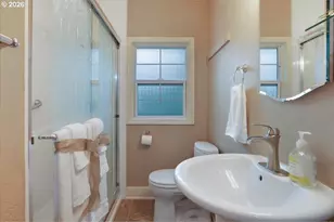 663 SW Utah St, Camas, WA 98607 - Photo 18