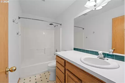 16412 NE 13th St, Vancouver, WA 98684 - Photo 32