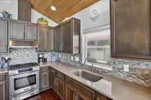 23586 NW St Helens Rd, Portland, OR 97231 - Photo 12