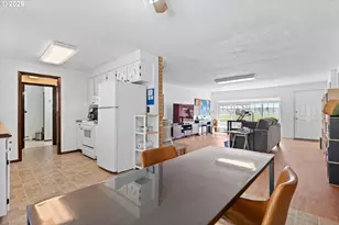 2825 Grove St, Baker City, OR 97814 - Photo 14