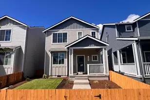 1251 Parkside Ave, Woodburn, OR 97071 - Photo 1