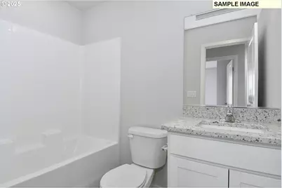 1251 Parkside Ave, Woodburn, OR 97071 - Photo 14