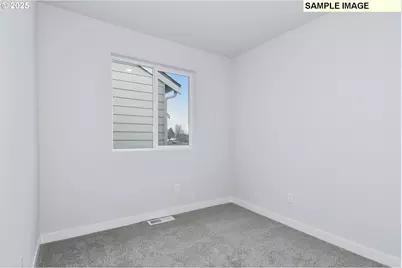 1251 Parkside Ave, Woodburn, OR 97071 - Photo 12