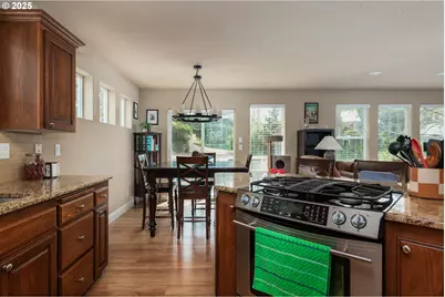 1190 SE 2nd Ct, Lincoln City, OR 97367 - Photo 10
