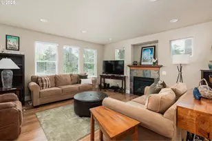 1190 SE 2nd Ct, Lincoln City, OR 97367 - Photo 4