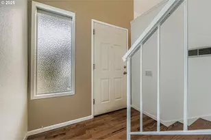 14862 NE Rose Pkwy, Portland, OR 97230 - Photo 4