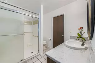 14862 NE Rose Pkwy, Portland, OR 97230 - Photo 20