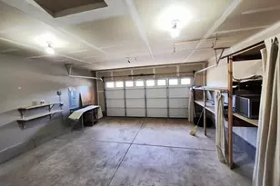 1021 S 1st St, Cottage Grove, OR 97424 - Photo 12