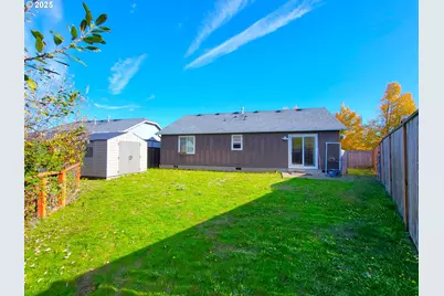 1021 S 1st St, Cottage Grove, OR 97424 - Photo 14