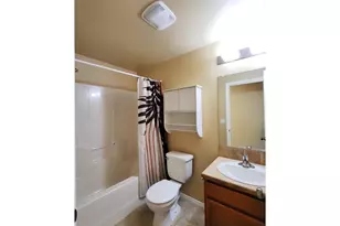 1021 S 1st St, Cottage Grove, OR 97424 - Photo 10