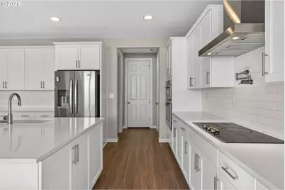 9863 SW Ridge Dr, Beaverton, OR 97007 - Photo 10