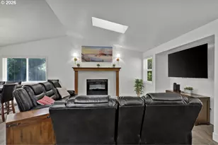 4847 Darlings Loop, Florence, OR 97439 - Photo 8