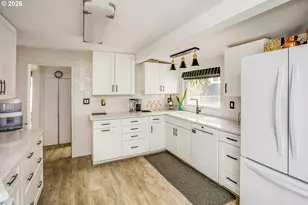 144 6th Ave, Seaside, OR 97138 - Photo 14
